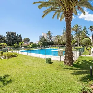 797 Rentals- Espectacular Piso Con Vista Al Mar Y Al Puerto Benalmádena